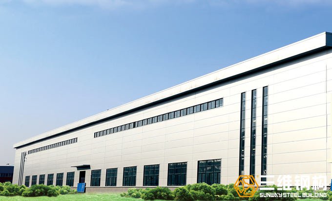 山东奥林匹斯之门钢结构公司建造的辰龙能源集团重钢结构工程厂房效果图